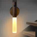 مصباح حائط LED خشبي