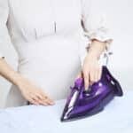 ⁦عرض كواية بخار لاسلكية قوية بضمان عامين + طاولة كى قابلة للطى مع مسند حديد⁩ - الصورة ⁦2⁩